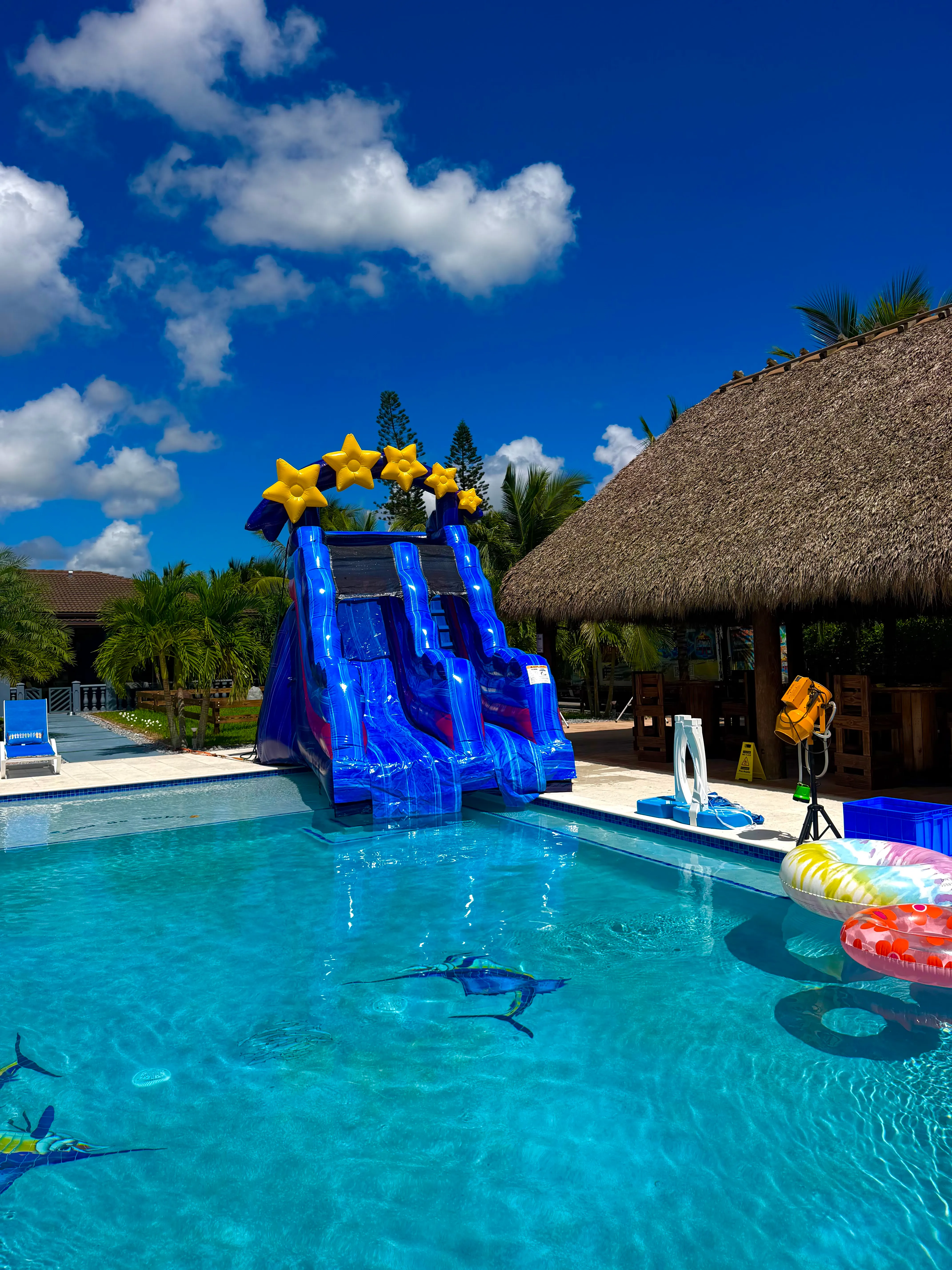 Galaxy Waterslide 15ft T, 28ft L, 13ft W