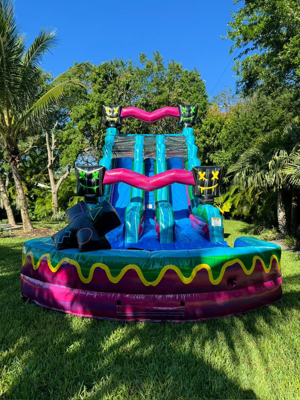 Level Up Dual Lane Waterslide 20ft T, 37ft L, 18ft W